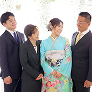 光が丘成人写真　振袖　家族
